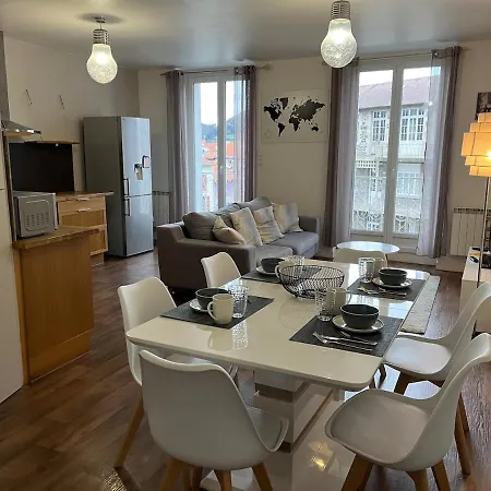 Secteur Centre Historique T3 - 2 דירה *