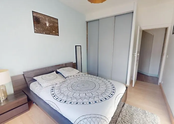 Secteur Centre Historique T3 - 2 *